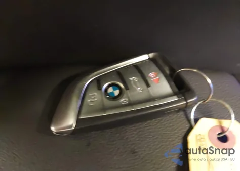 2020 BMW X6 xDrive40I z USA, uszkodzony, nr VIN 5UXCY6C07L9C99573